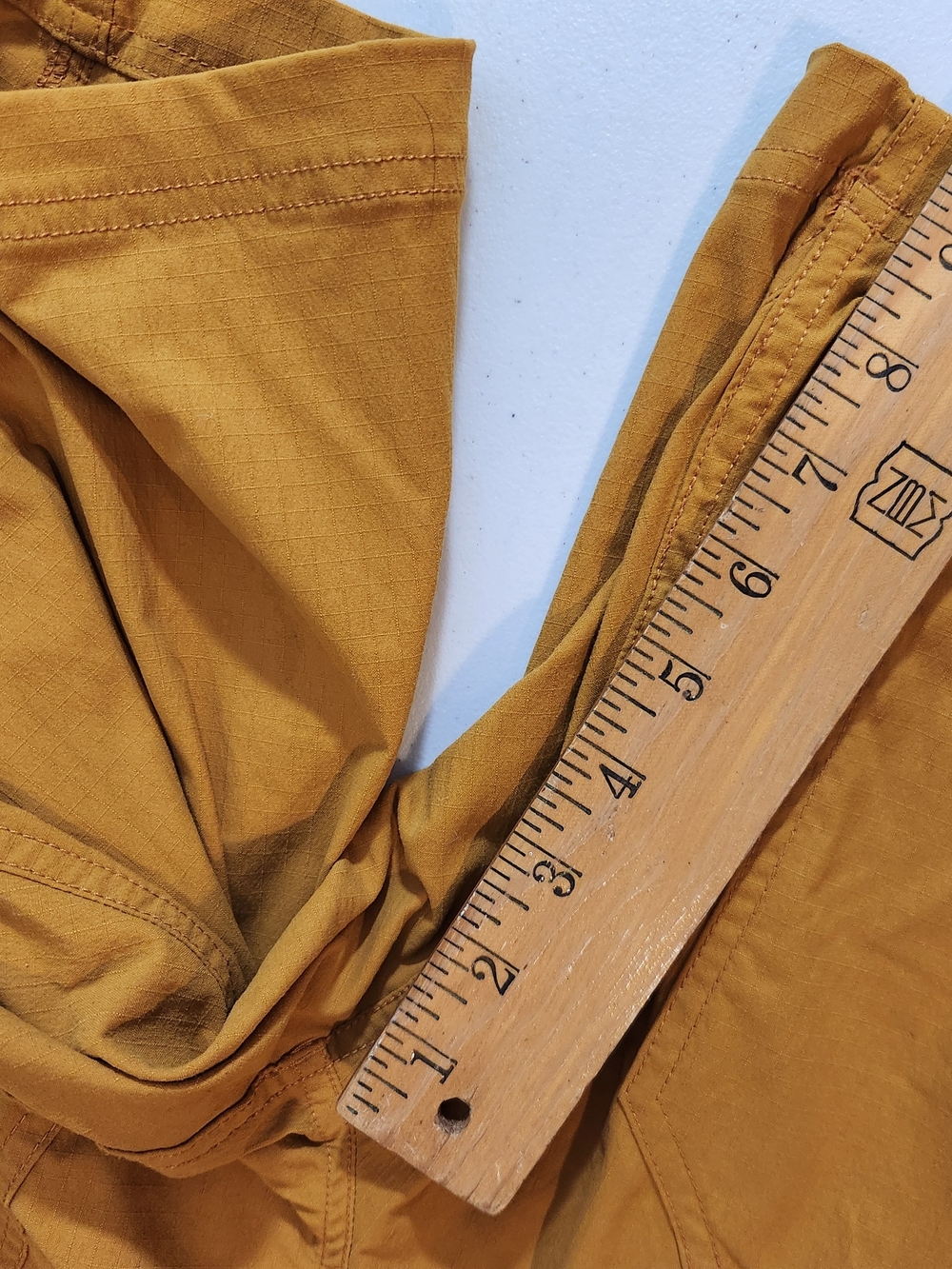 Duluth Trading Yellow Short Overalls Shortalls Gardening Gold Mustard Workwear - Picture 6 of 9